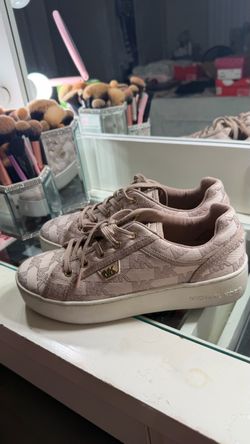 Michael Kors MK Logo Low-Top Sneakers