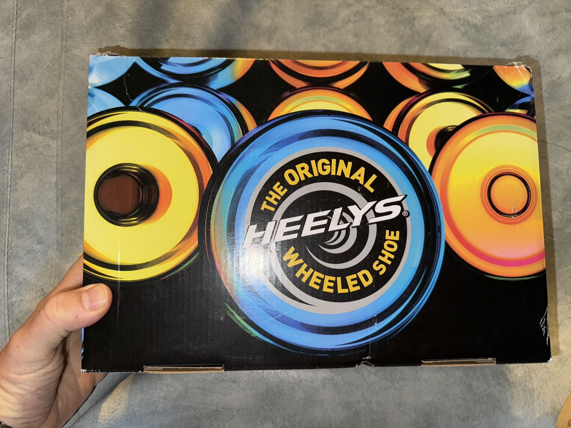 Heelys Skate Shoes- Like New Size 4 Youth