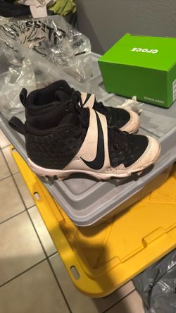 3y Baseball Cleats
