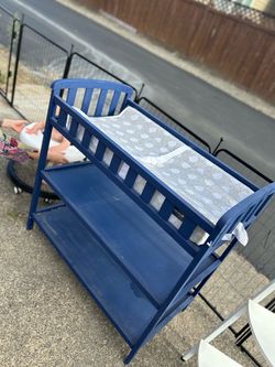 Baby changing table