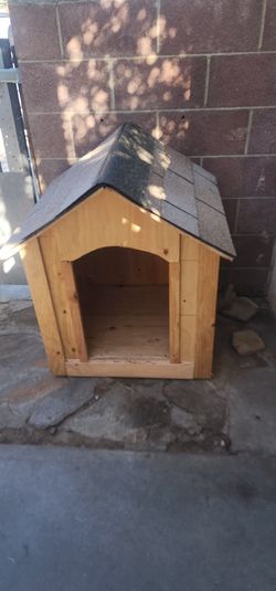 Dog House 4 Sale