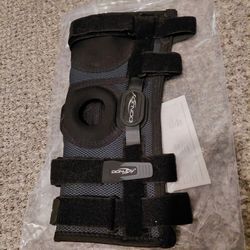 Donjoy Knee Brace