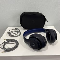 Beats Studio Pro