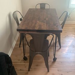 Dinette Table With 6 Chairs 