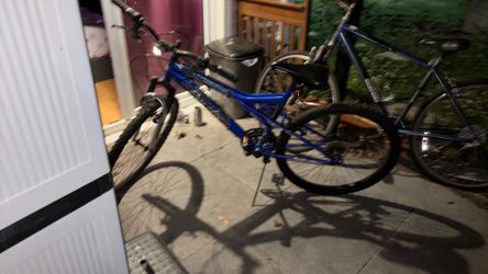 Pacific mountain bike