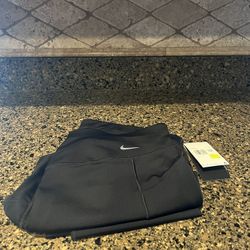Women’s Nike Universal Leggings