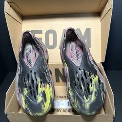 Adidas Yeezy Foam Rnr MX Carbon Size 8 