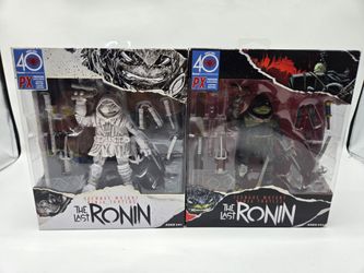 Lot Of (2) Playmates Teenage Mutant Ninja Turtles LAST RONIN PX & B&W CHASE Set
