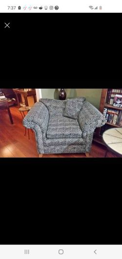Leopard/Cheetah Armchair
