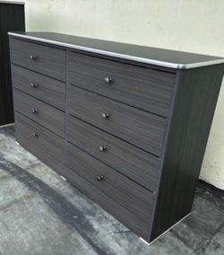 Eight Drawers Dresser 