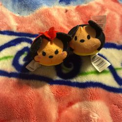 Minnie And Mickey Mouse 