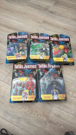Total Justice action figures set of 5
