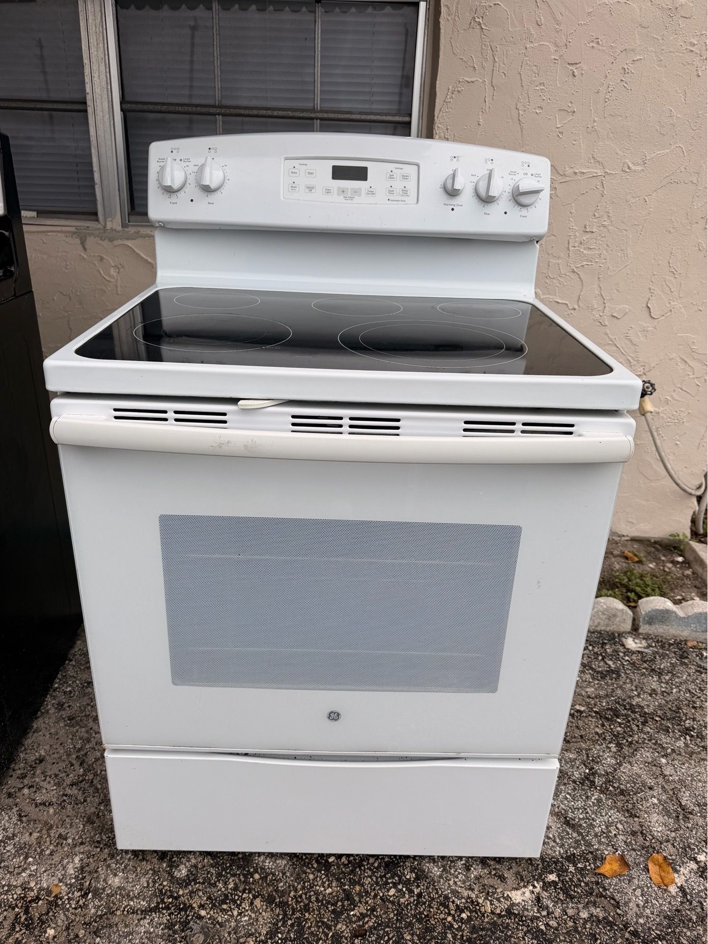 Stove ge