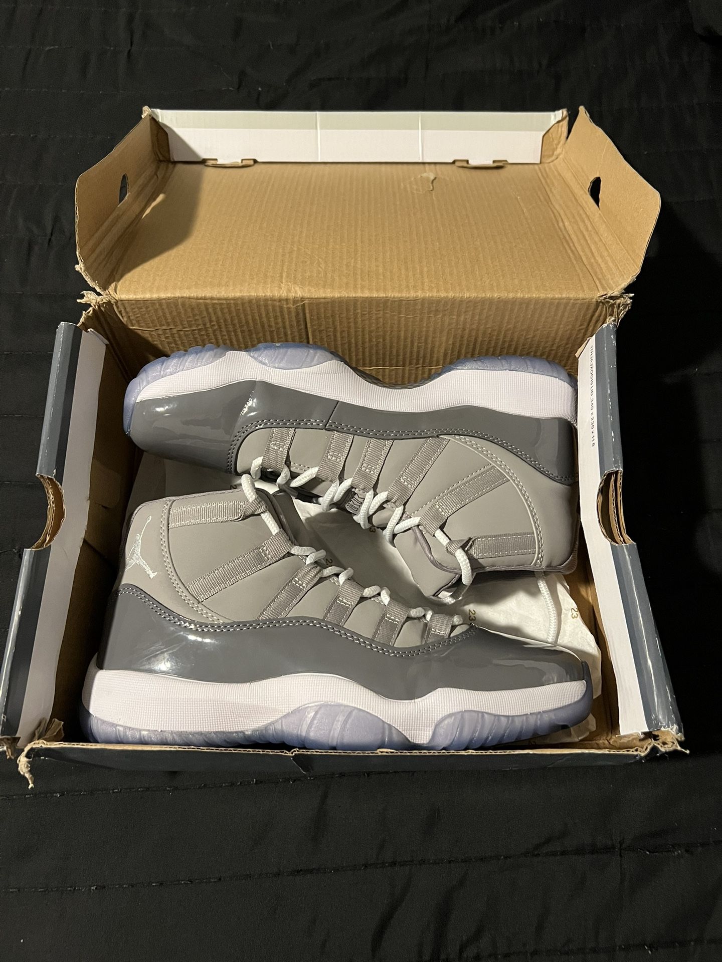 Jordan Retro 11 “Cool Grey”