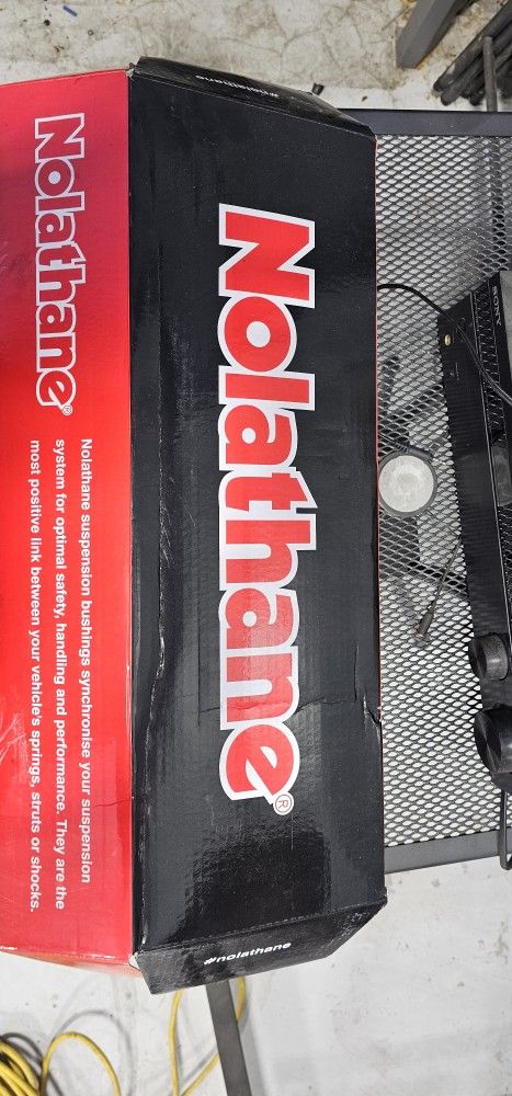 Suspension Bushing Kit 99-04 Ford F-250