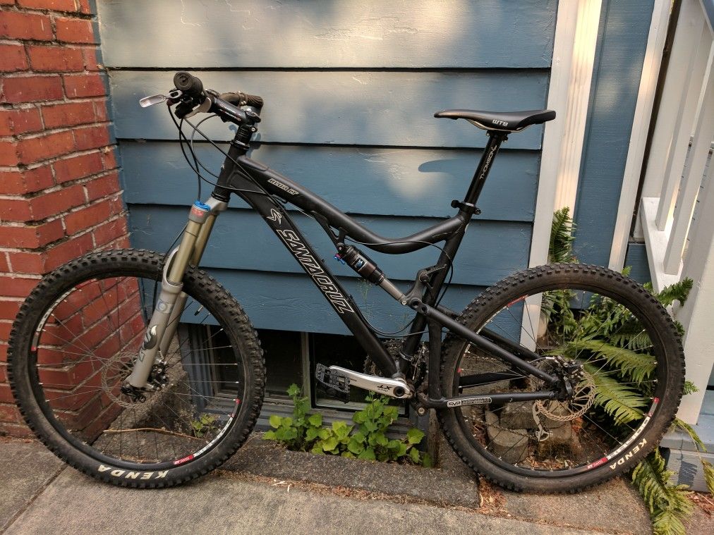 Santa Cruz Blur LT Mt. Bike