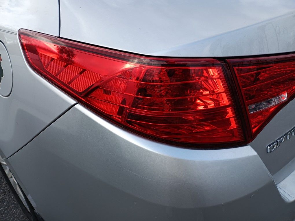 2013 Kia Optima Brake Light Plates