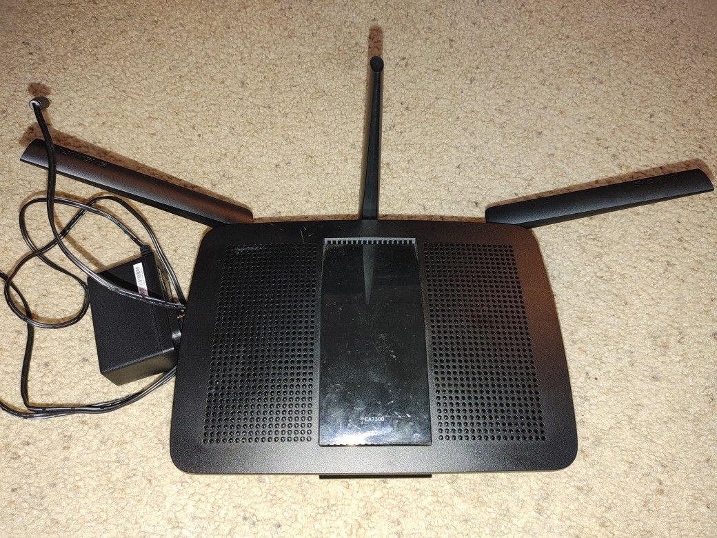 Linksys Max-Stream AC1750 WiFi 5 Router