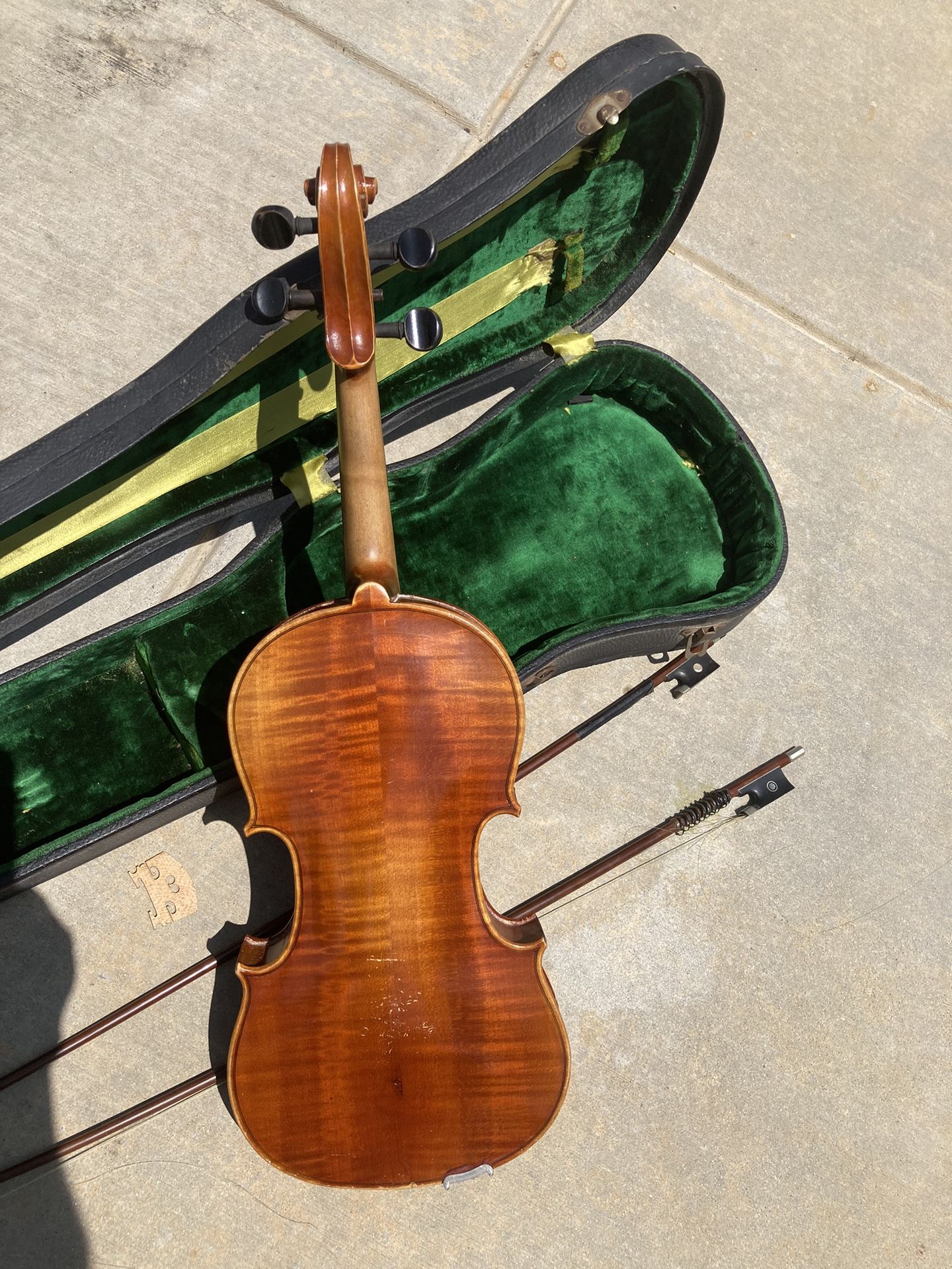 Old Violin