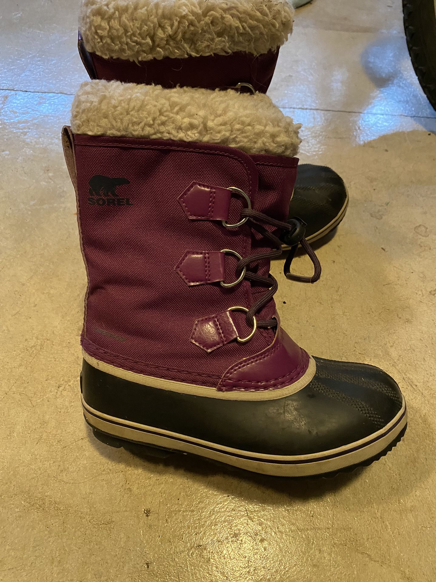 Kids Sorel Boots Size 2