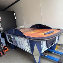 Air Hockey Table Coin Op
