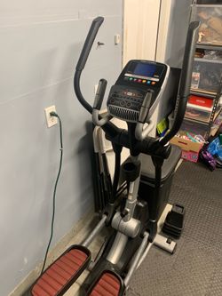 Pro-Form Smart Strider 735 Elliptical