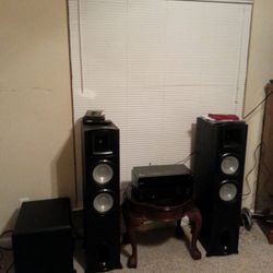 Klipsch Speakers 