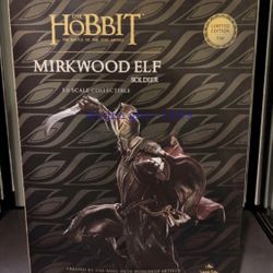 WETA Mirkwood Elf Soldier 1/6 Figure Statue Resin Model Collectible Limited Gift  Adult collector. Very nice condition.   Sword handle tip has break a