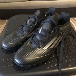 Cleats Black F50