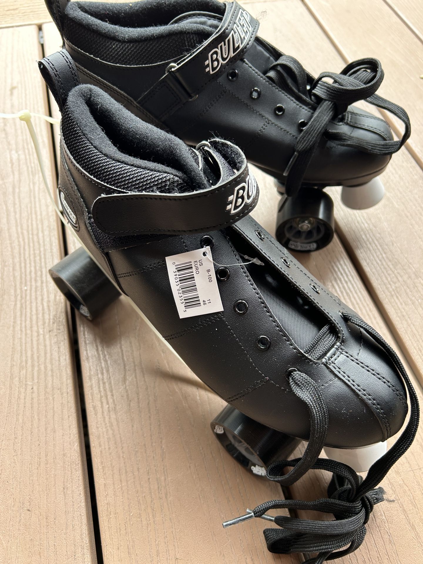 🚨‼️ MEN’S ROLLER SKATES SIZE 11 FOR SALE‼️🚨
