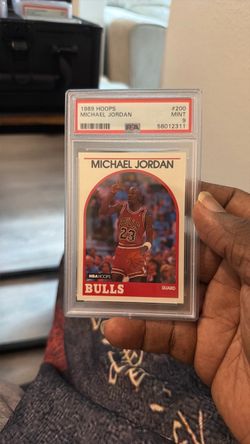 1989 NBA Hoops Michael Jordan #200 PSA 9 Mint