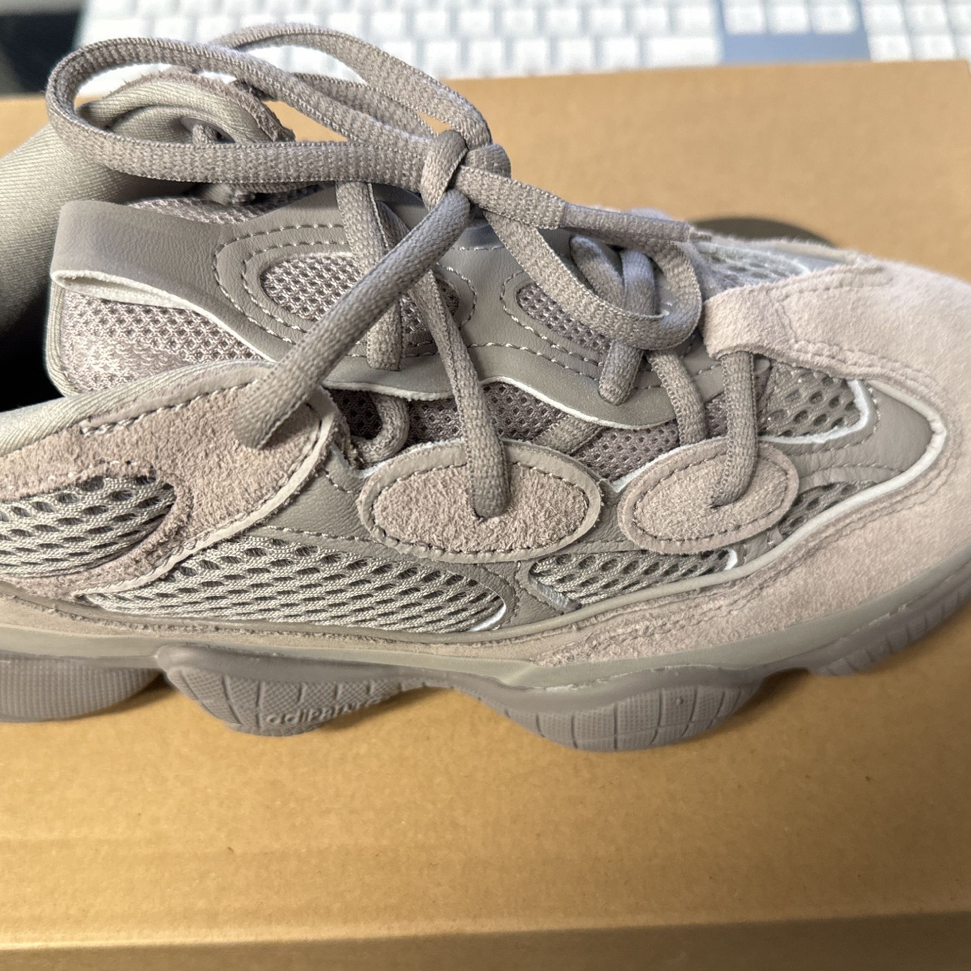 Adidas Yeezy 500 Ash Grey Size New $1