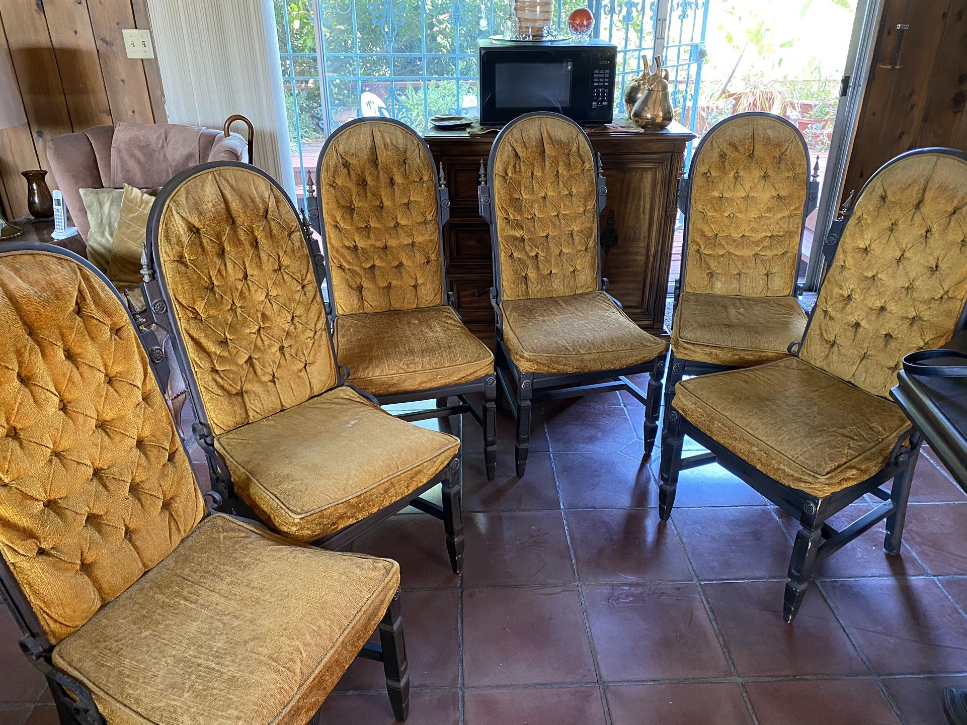 Unique Dining Chairs Set Of Six $30 Each