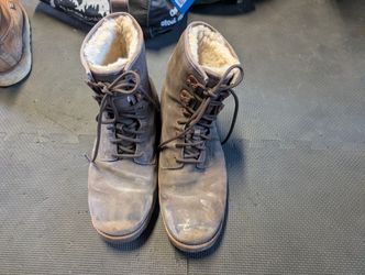 Men's UGG Fur-lined Leather Boots