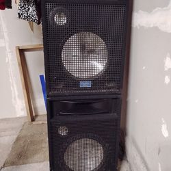 Pair of Digital Audio 2002 Three-Way Club Series Professional Loudspeaker