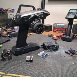 Sanwa M12s And Receiver With Case