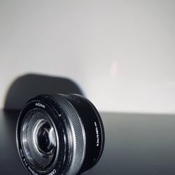 Canon RF 50mm Lens