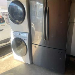 Samsug Refrigerator Good Condition 3 Months Warranty Delivery Aviable 