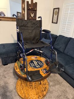 $50 BRAND NEW TRANSPORT STROLLER / CHAIR