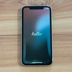 Used iPhone 11 - Unlocked, Screen Damage