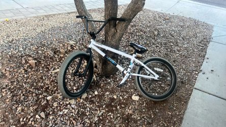 Mongoose legion bmx bike