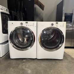 ELECTROLUX XL CAPACITY WASHER DRYER ELECTRIC SET FREE DELIVERY 