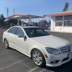 Mercedes Benz C300 