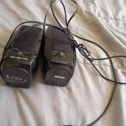 Logitech S150 USB Speakers with Digital Sound