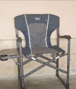 2 lounge chais