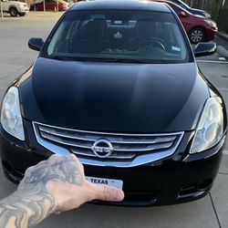 Nissan Altima 2.5 S 2012