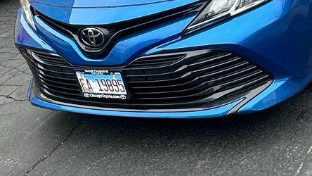 2020 Toyota Camry Le Front bumper