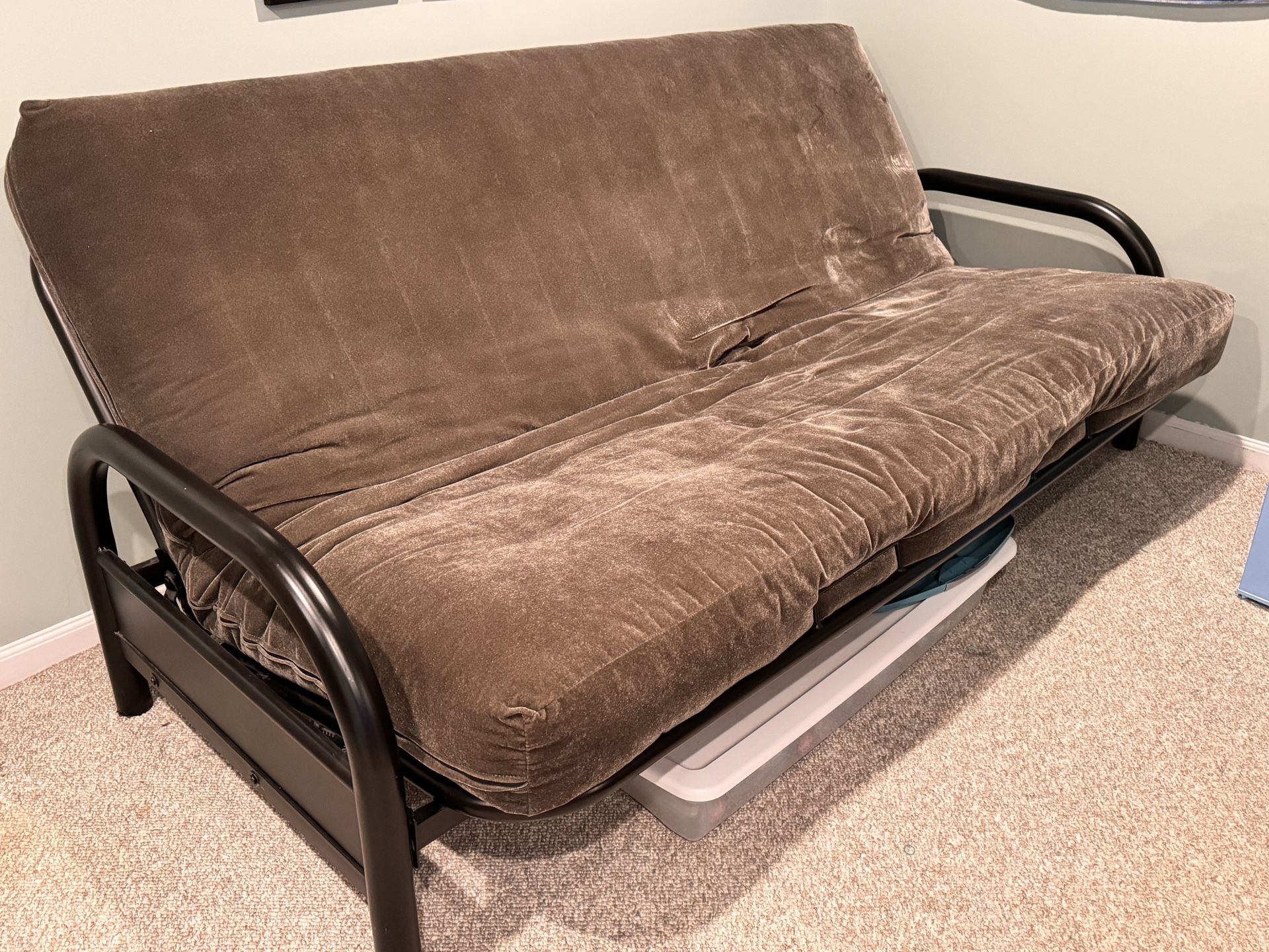 FUTON