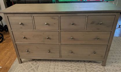 Hemnes dresser