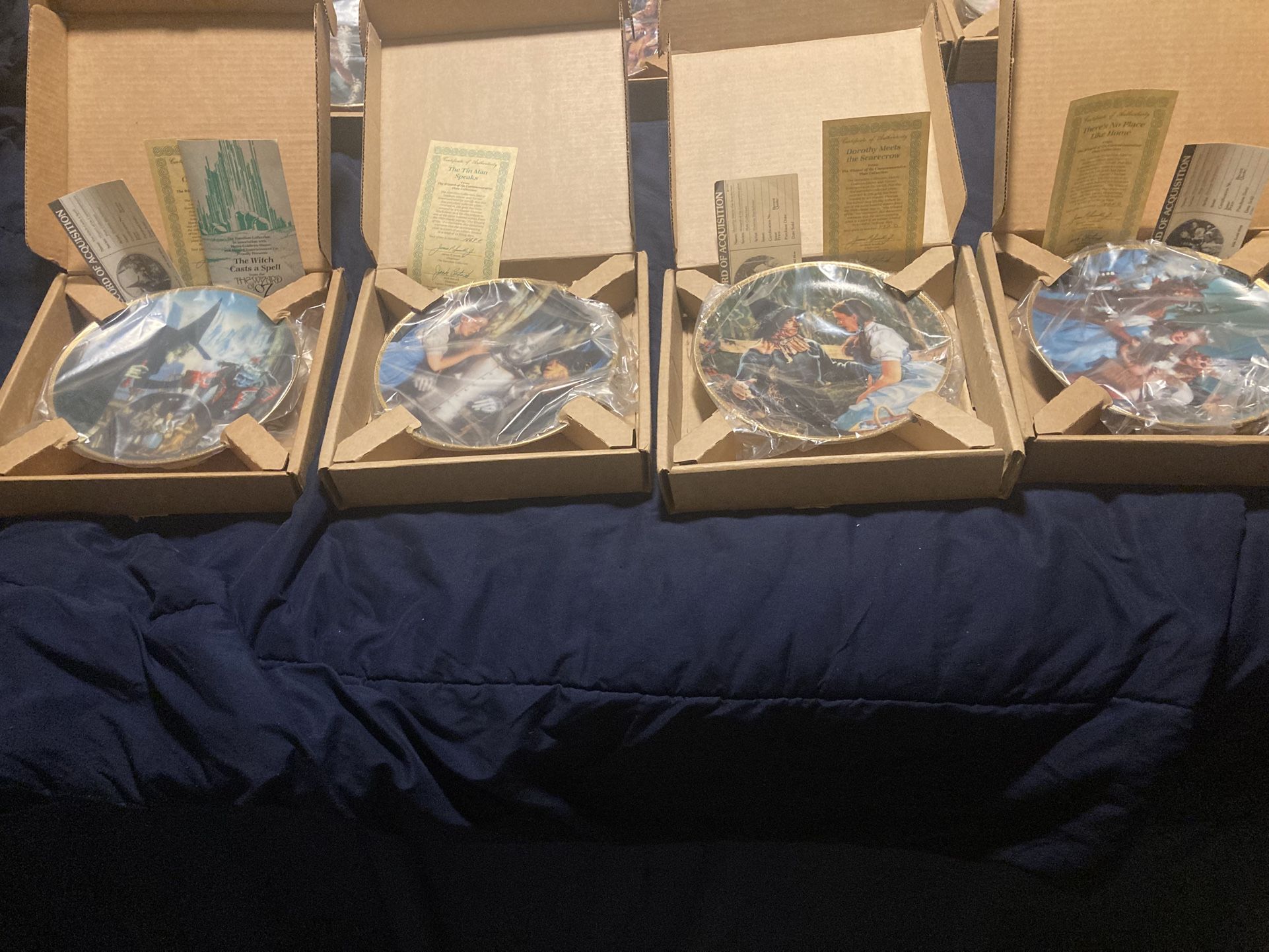 Wizard Of Oz Collector Plates